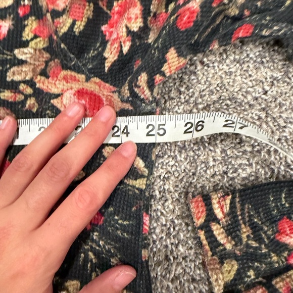 Pilcro Anthropologie Split-Neck Blouse Top Floral Printed Pullover XL? - Picture 5 of 5